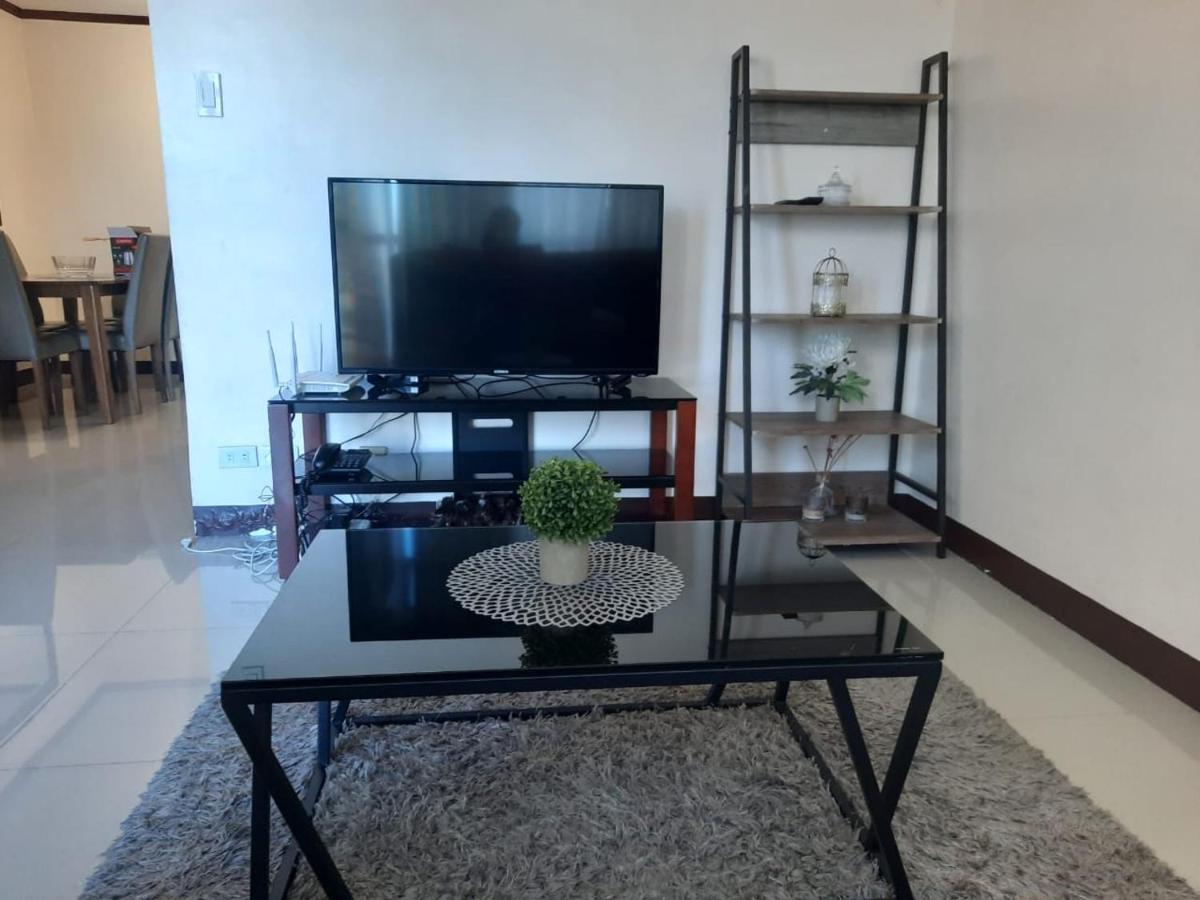 Affordable Makati Apt Μανίλα Εξωτερικό φωτογραφία