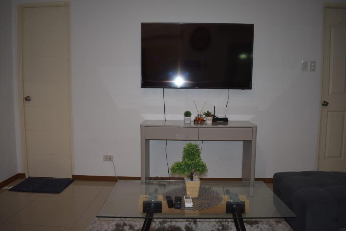 Affordable Makati Apt Μανίλα Εξωτερικό φωτογραφία